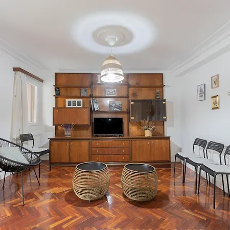 Irie - Baskeyrentals Apartment